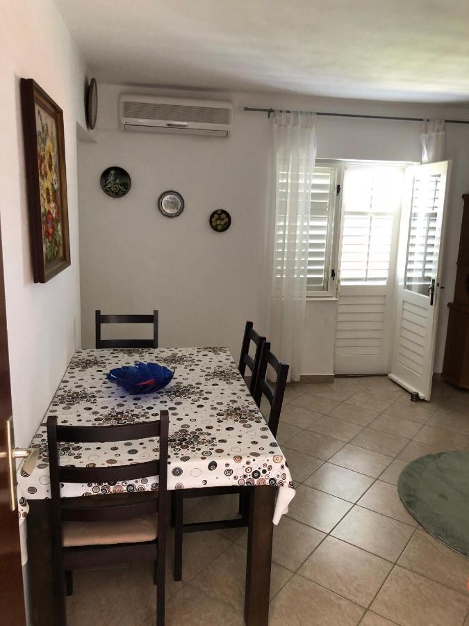 Area Doma Appartement Trogir