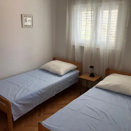 Apartmani Area Doma Trogir Exterior photo