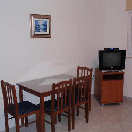 Apartmani Area Doma Trogir Exterior photo